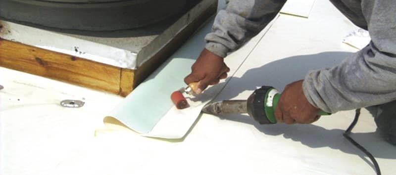 APR - Blog - FiberTite - 5 Tips for Flat Roof Maintenance