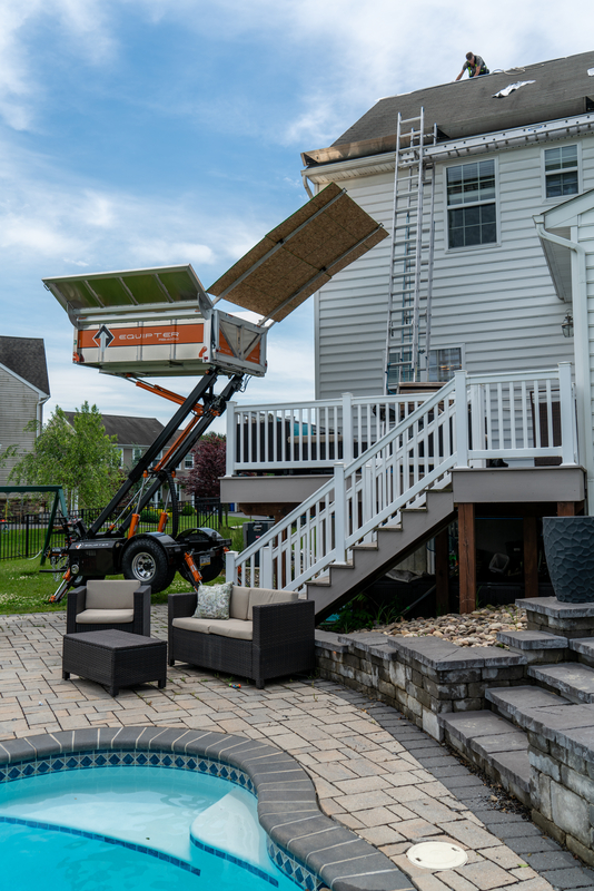 Equipter - RB4000 Lifted in Backyard