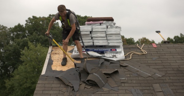 Equipter Choose the Right Roofing Tear-Off Shovel
