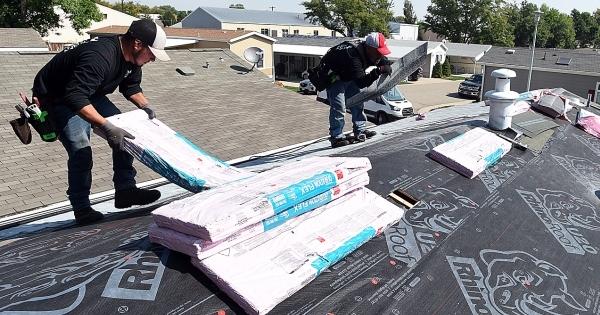 RCS Vietnam Veteran Gifted New Roof