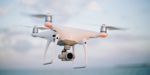 drones in roofing