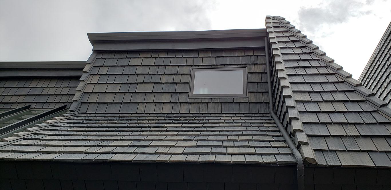 Hand-Split Shake Siding  - Black Oak