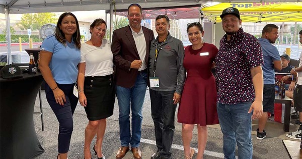 ¡SRS Para Latinos Lounge en IRE 2024!
