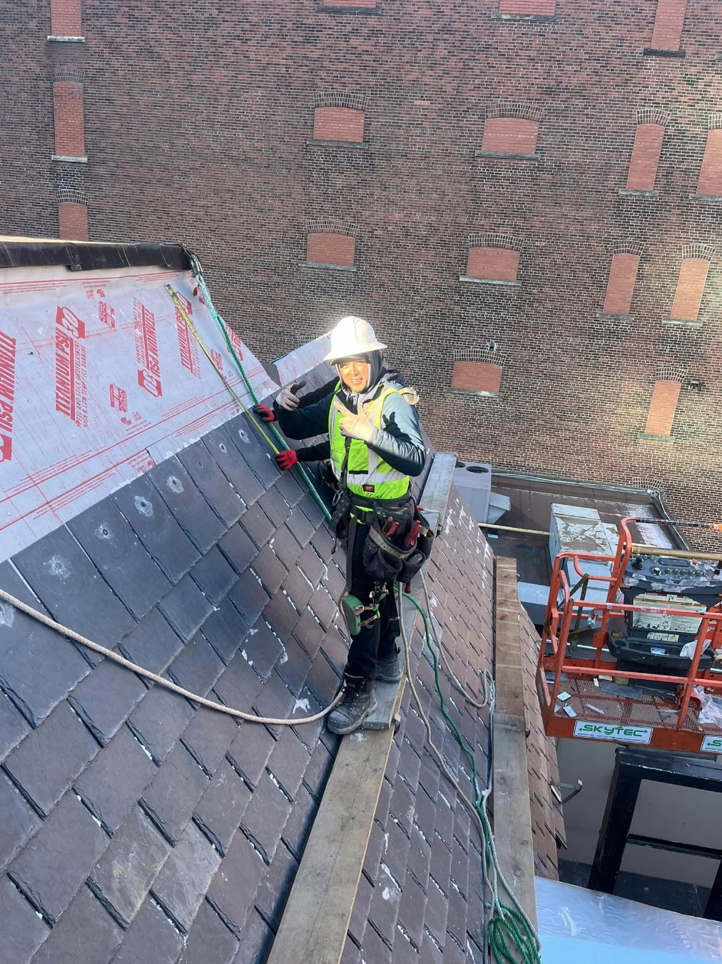 Bucky Beaver “World’s Okayest Roofer” based in Canada