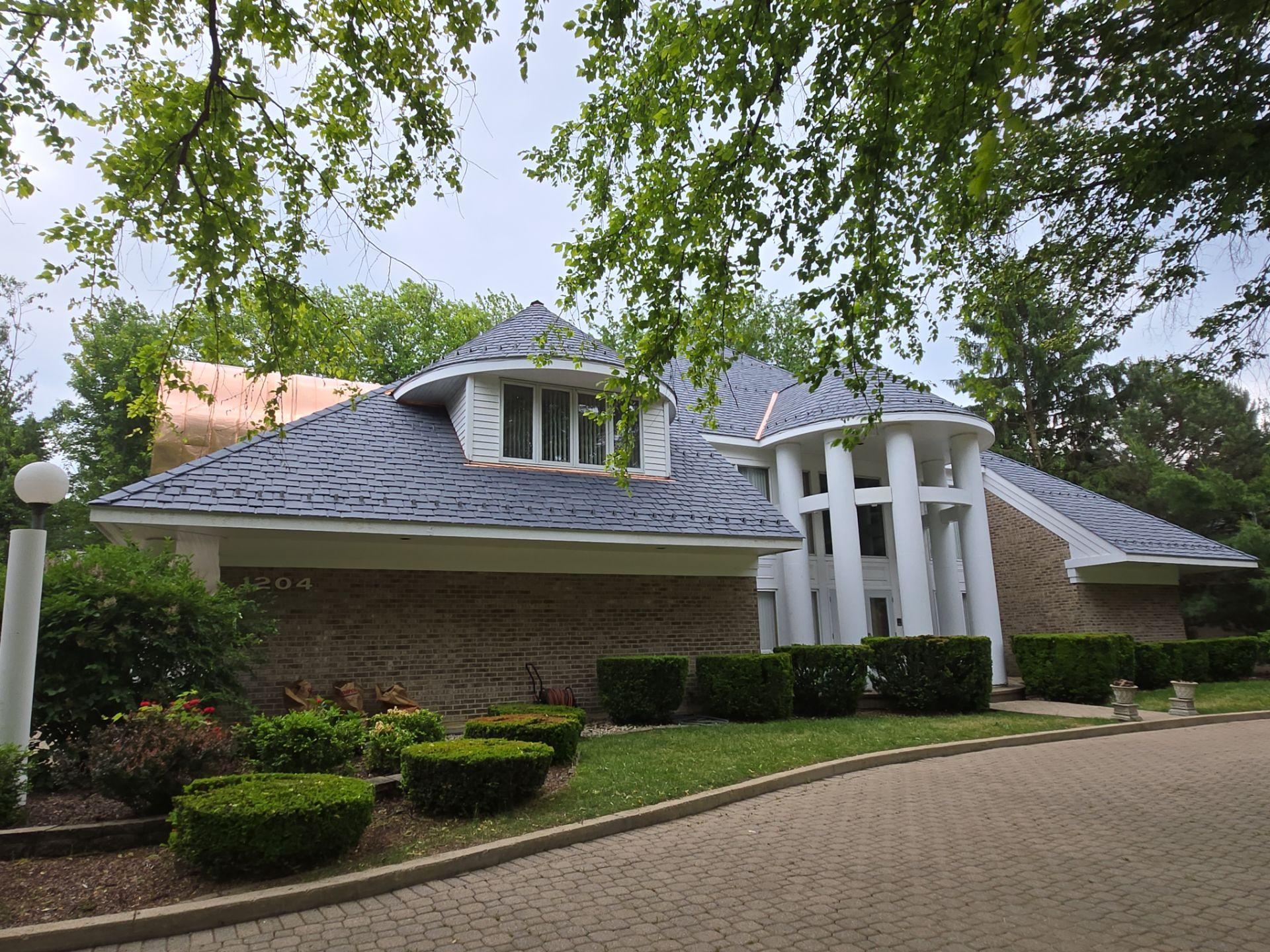 DaVinci Multi Width Slate Staggered Installation