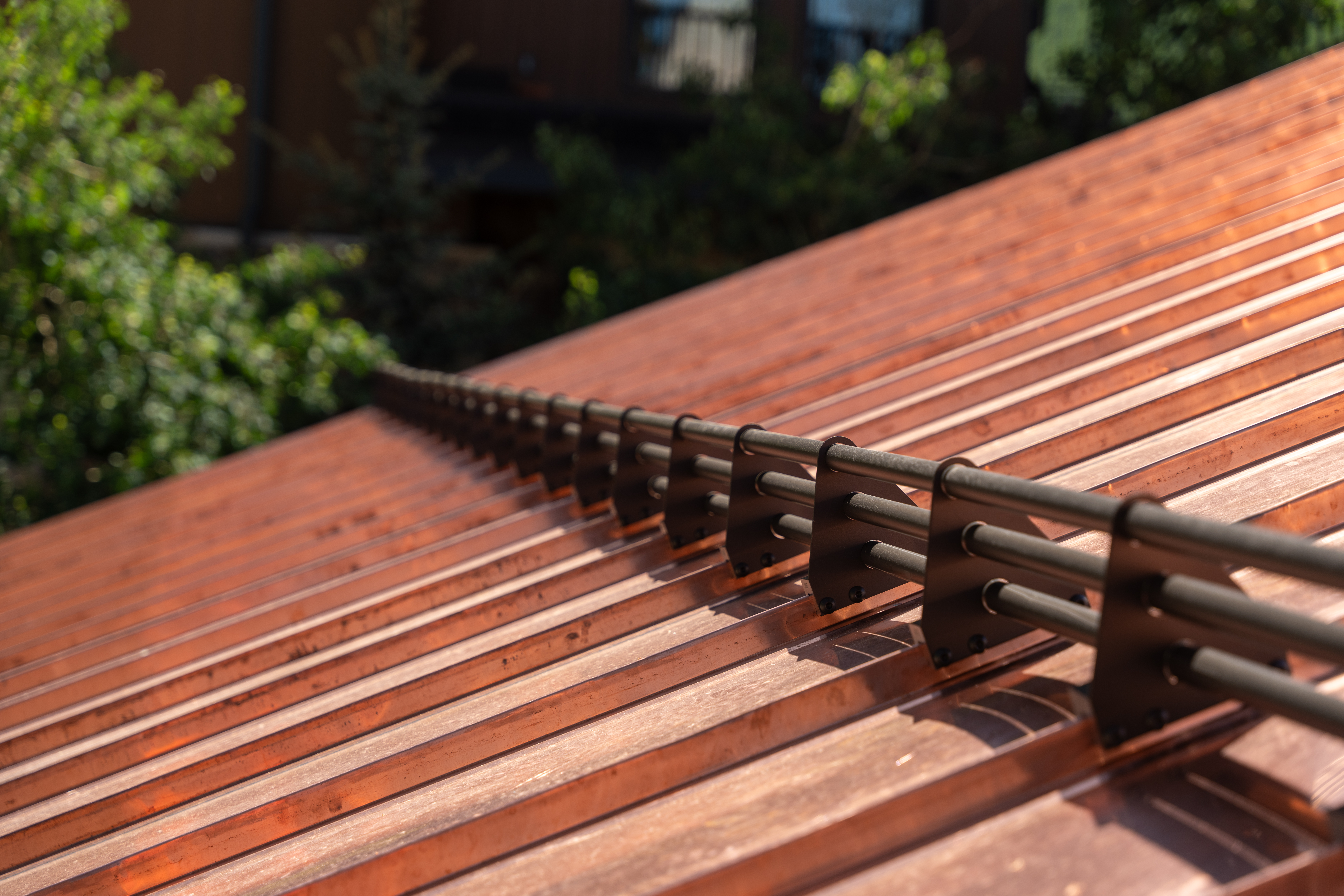 Rocky Mountain - Tyrolean Condos - by Turner Morris - Blizzard Heavy Duty III with S-5! U Clamps snow fence in dark bronze