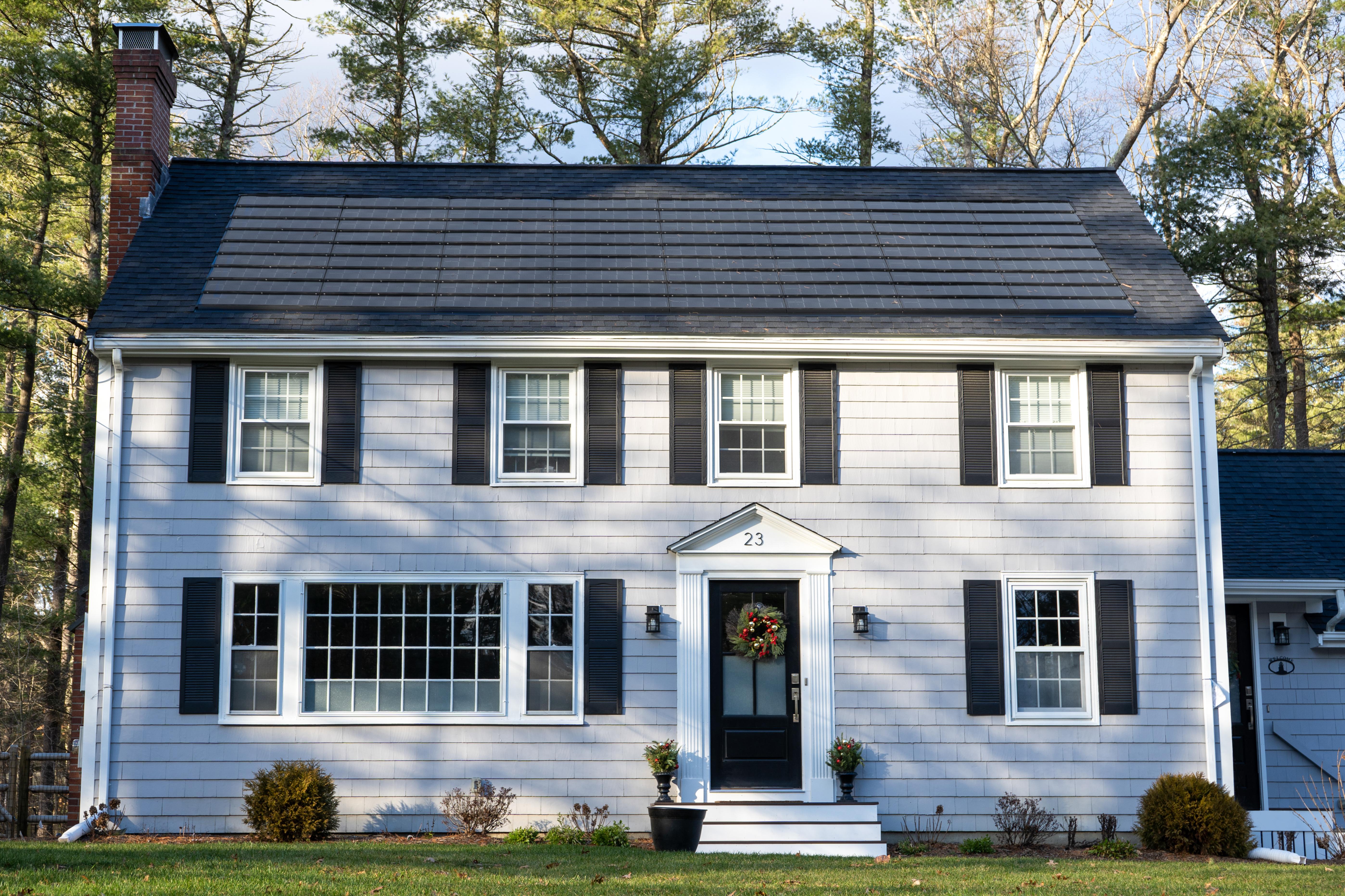 Solstice-Shingle-Residential-House