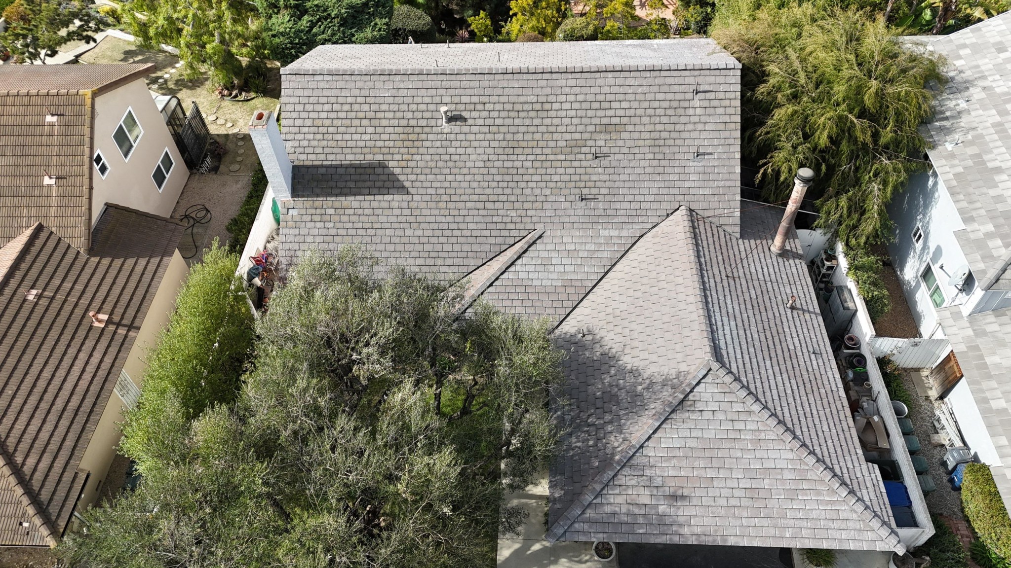 A-1 Roofing - residential photo 1
