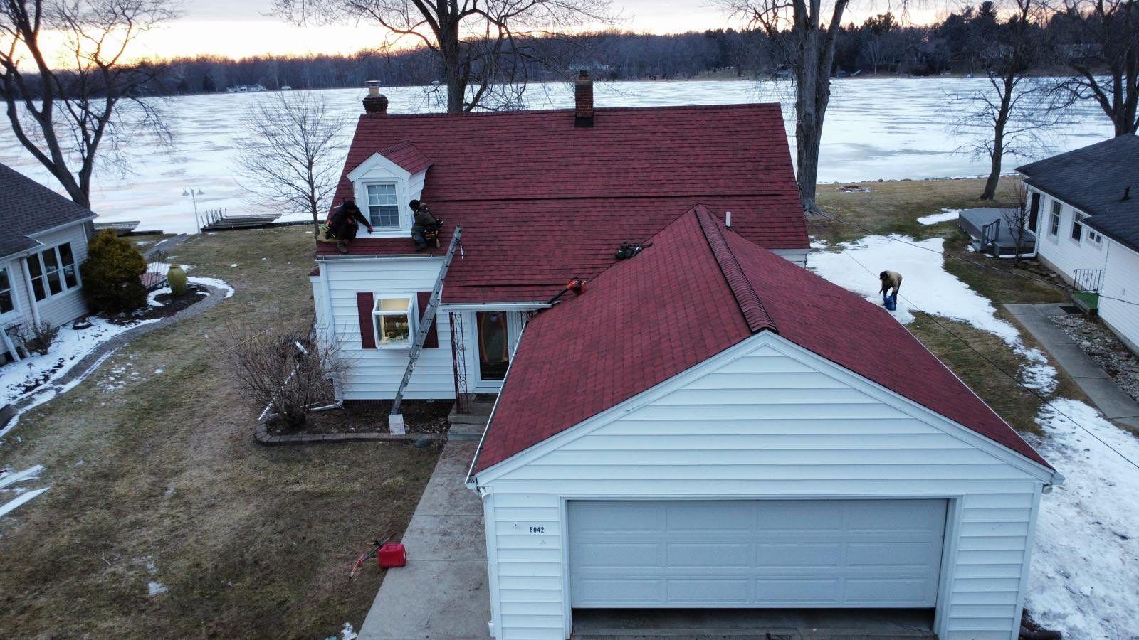 Billy White Roofing LLC of Jackson, Michigan