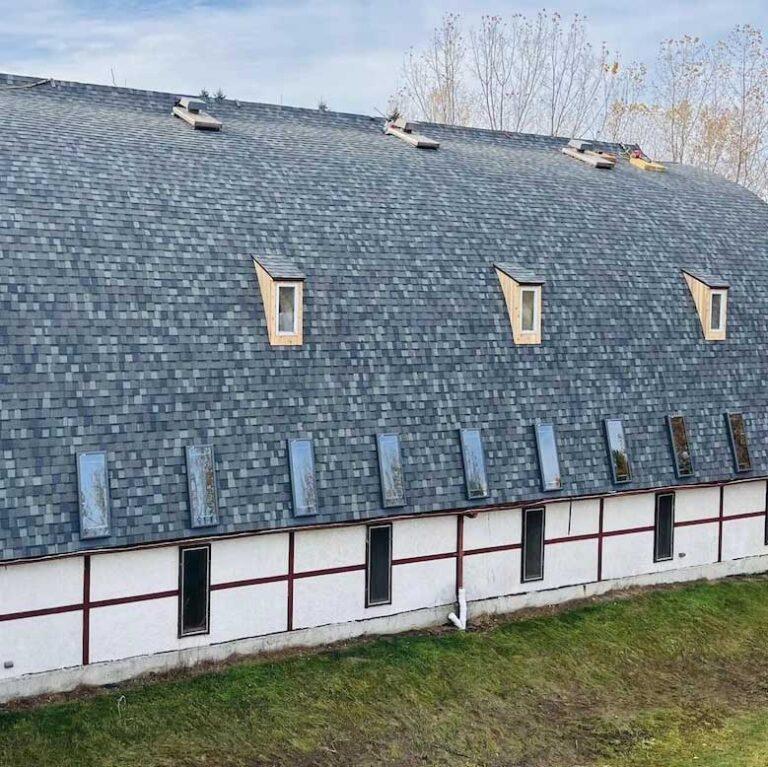 Lakefront Exteriors - round roof example